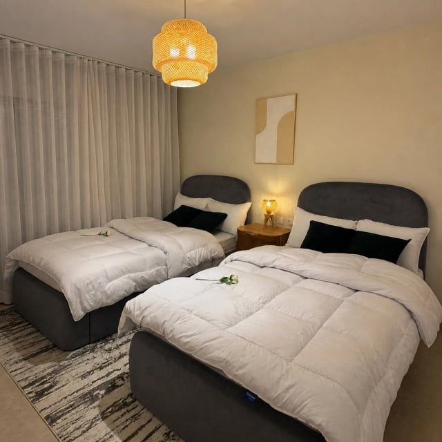 Twin bedroom